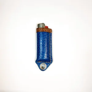 Étui à briquet en cuir de queue de Castor avec œillet bicolore